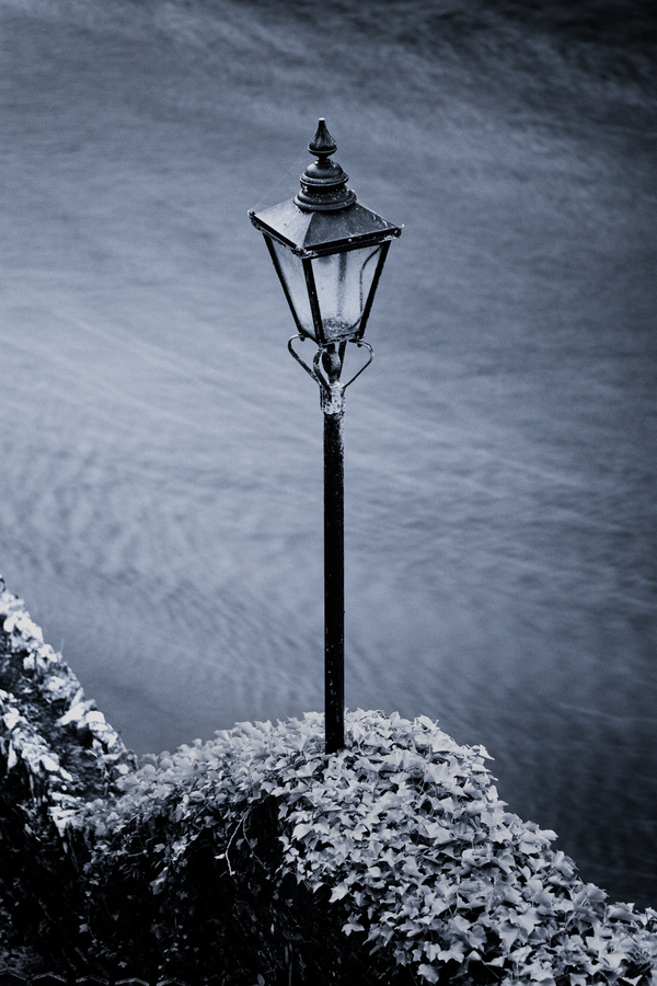 HC - A Light in the Dark - Phil Hughes